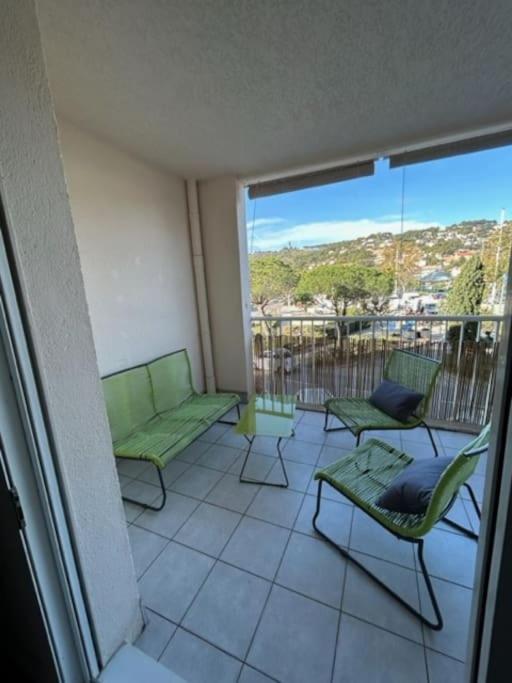 Superbe Appartement Bord De Mer Saint-Mandrier-sur-Mer Exterior foto